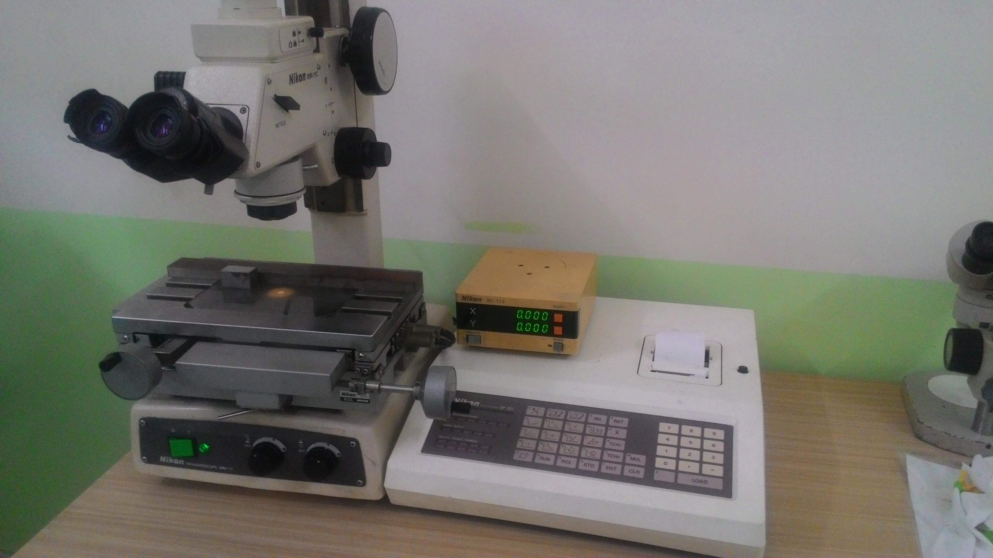 Microscope Measuring Instrument